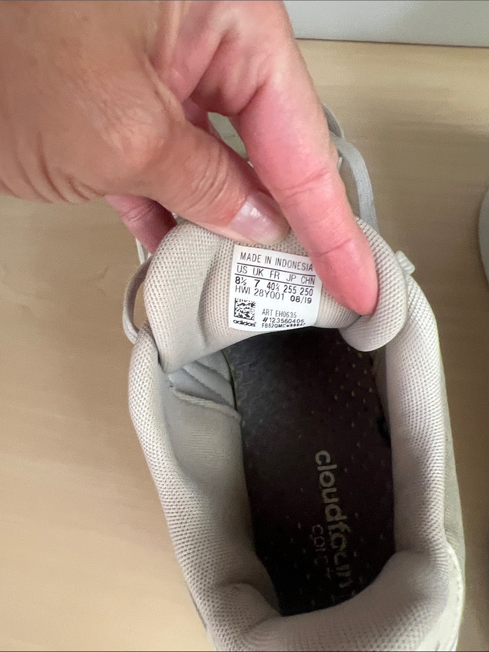 adidas Women's Taupe Sneakers with White Stripes, Size 8.5 - Picture 3 of 7
